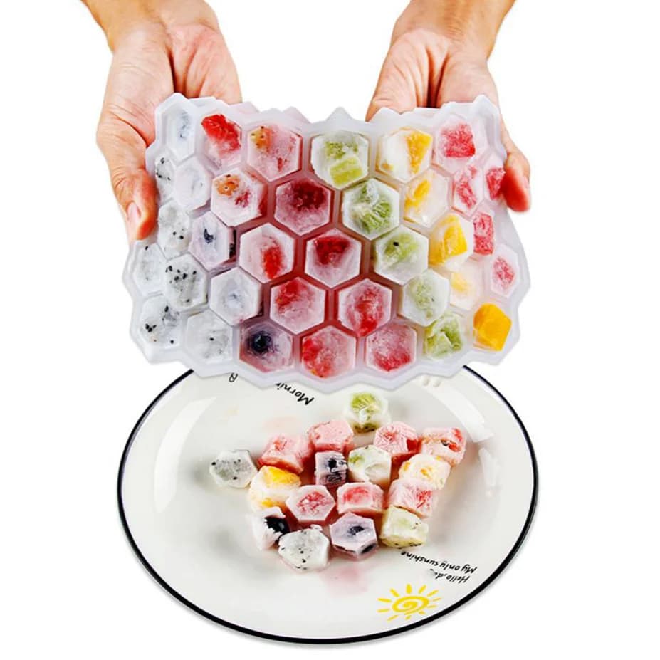 Bandeja para cubitos de hielo de 37 compartimentos tipo panal con tapa