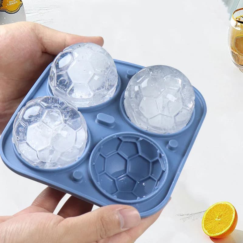 Bandeja para cubitos de hielo de fútbol de 4 cavidades con tapa